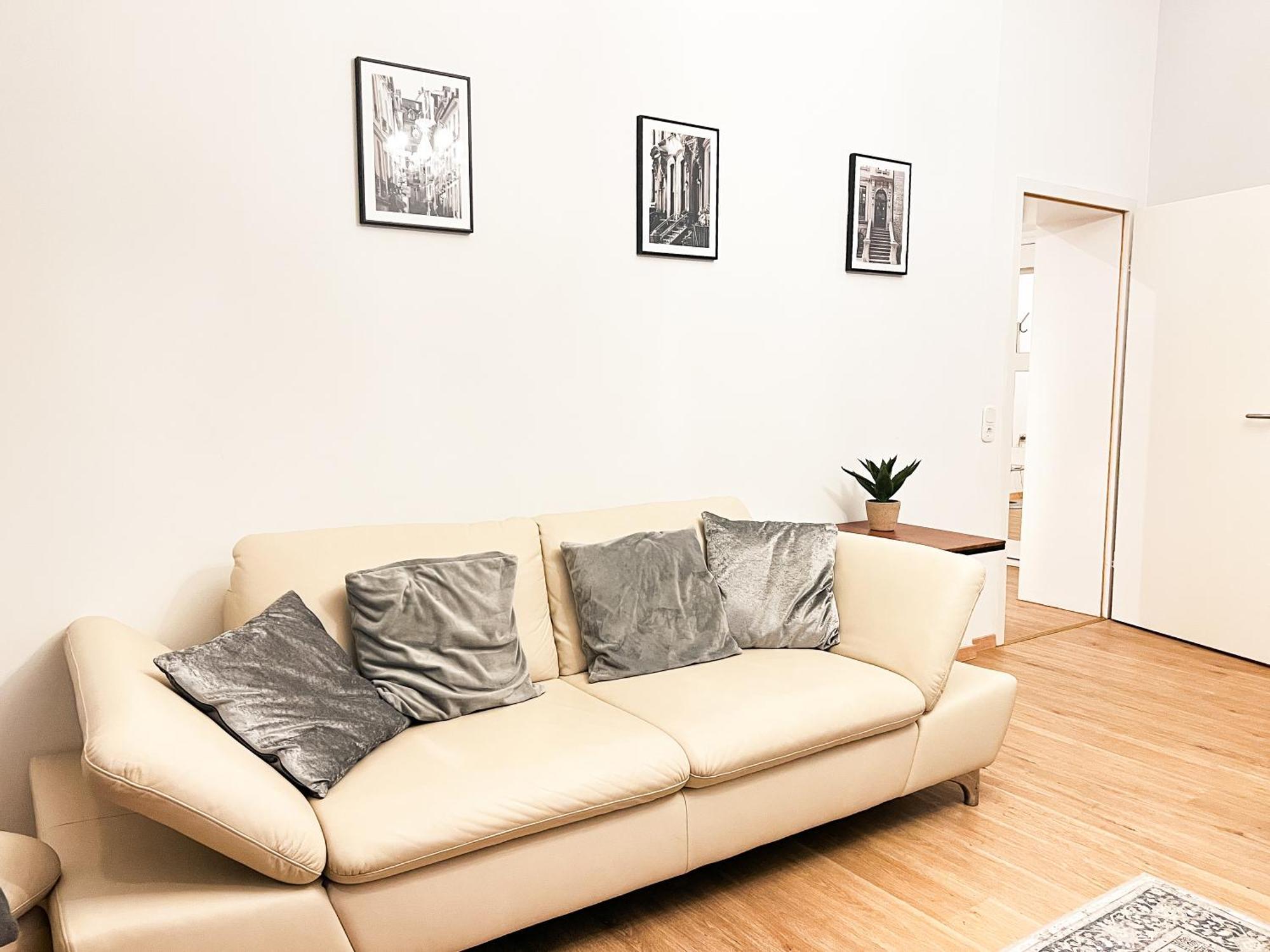 Qonroom - As Individual As You - Oeynhausen City Бад-Эйнхаузен Экстерьер фото